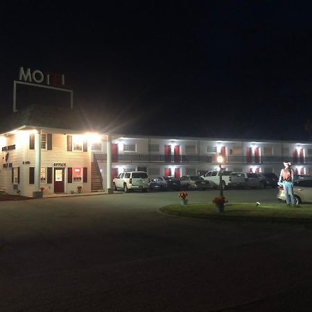 Motel Boutique By Wolf Inn Milan Bagian luar foto