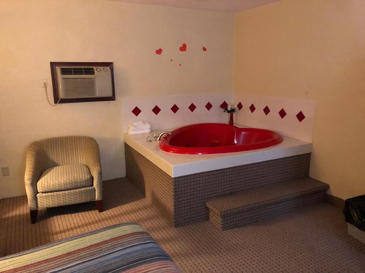 Motel Boutique By Wolf Inn Milan Bagian luar foto