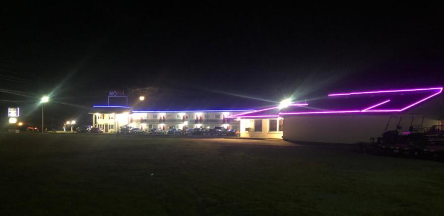 Motel Boutique By Wolf Inn Milan Bagian luar foto